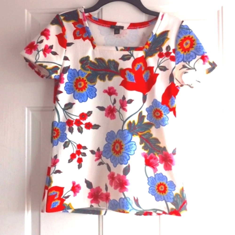 Ann Taylor Factory SP NWOT Top Floral Short Sleeve Square Neck Top Ca…